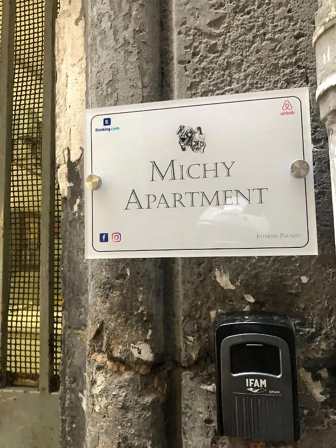 Michy Apartment Neapol Włochy